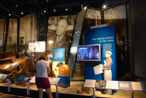 Pearl Harbor visitor center museum