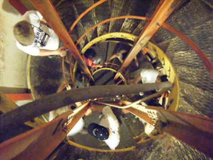 Diamond Head spiral staircase