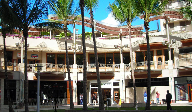 Beachwalk in Waikiki